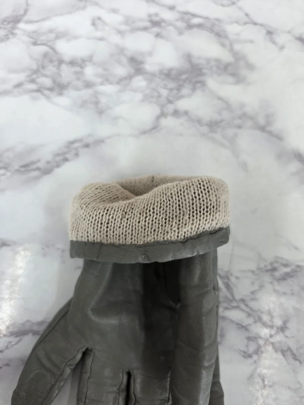 Vintage Leather Driving Gloves Gray with Black Accents And Knot Button